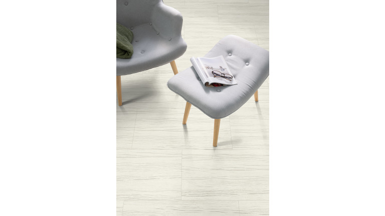 EGGER Whitewood Nedvességálló Laminált Padló