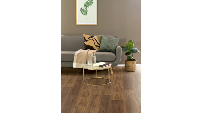 EGGER Dark Langley Walnut Nedvességálló Laminált Padló