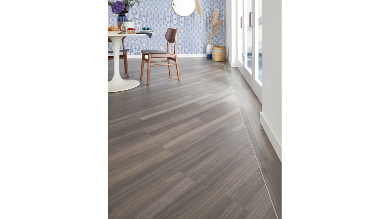Designflooring Nickel Spotted Gum Vízálló LVT - Vinyl padló