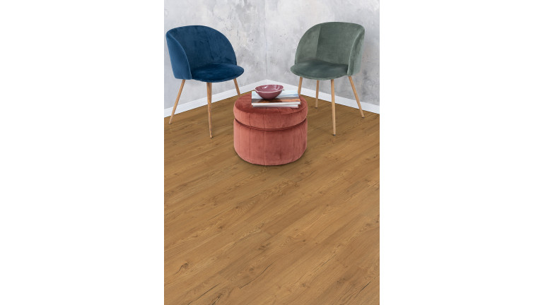 EGGER Brown Preston Oak Nedvességálló Design Padló