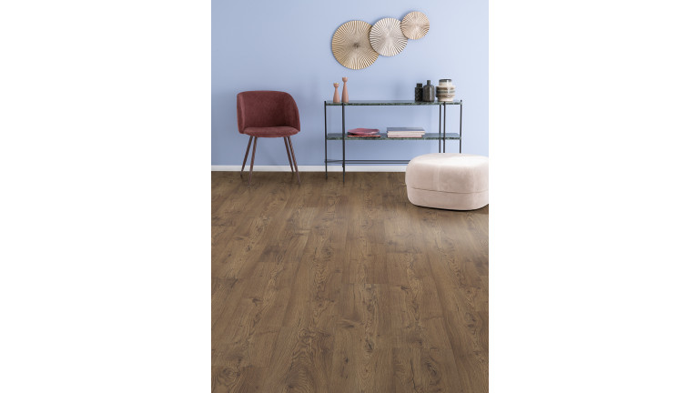 EGGER Darkbrown Preston Oak Nedvességálló Design Padló