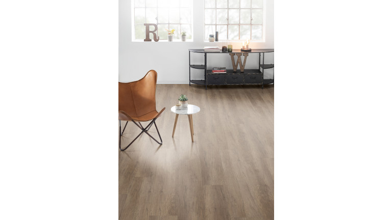 EGGER Sereda Oak Nedvességálló Design Padló