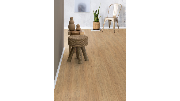 EGGER Natural Starwell Oak Laminált Padló