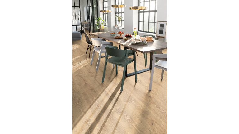 EGGER Light Bayford Oak Laminált Padló
