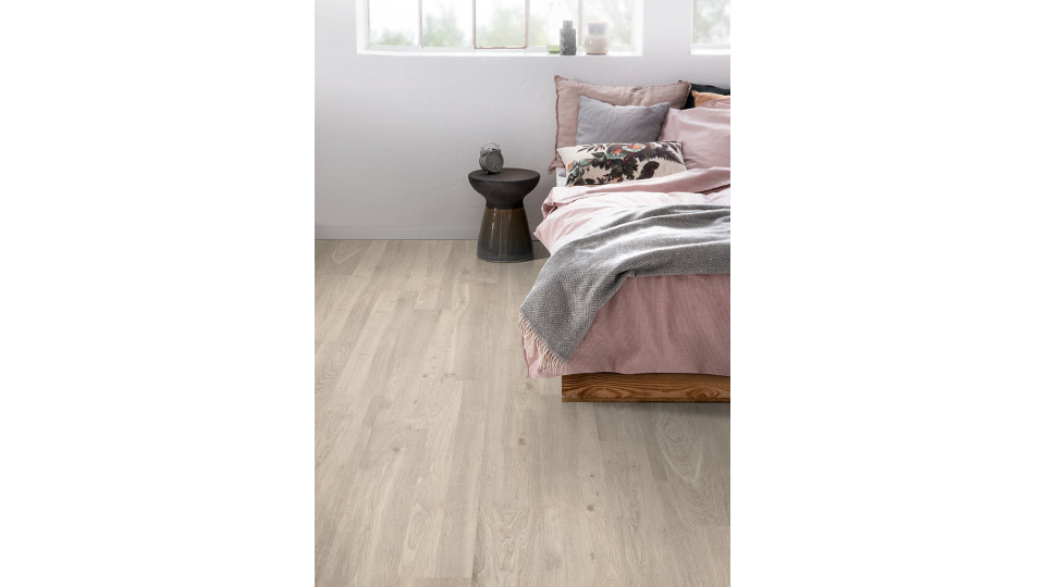 EGGER White Corton Oak Laminált Padló