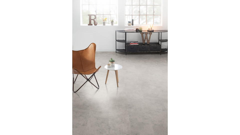 EGGER Light Grey Chicago Concrete Nedvességálló Laminált Padló