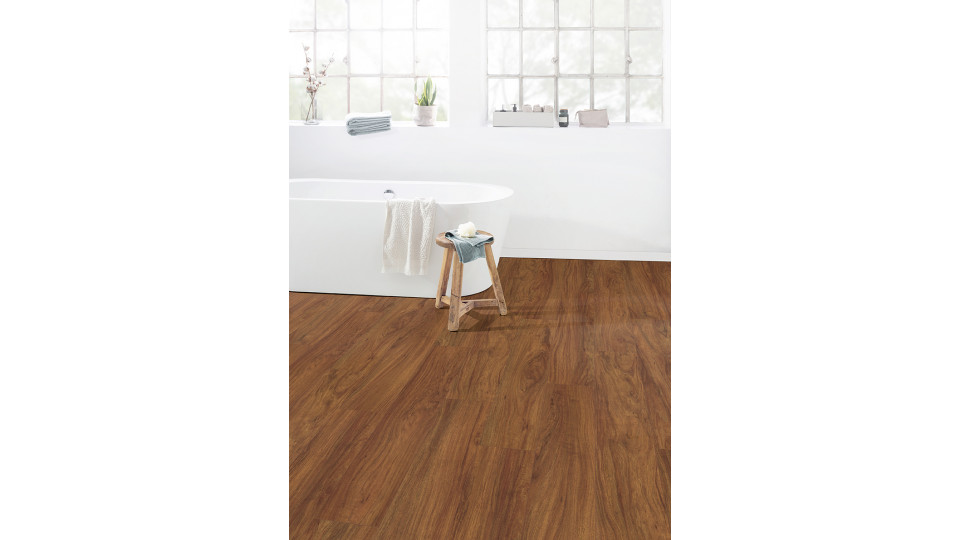 EGGER Brown Agira Wood Nedvességálló Laminált Padló