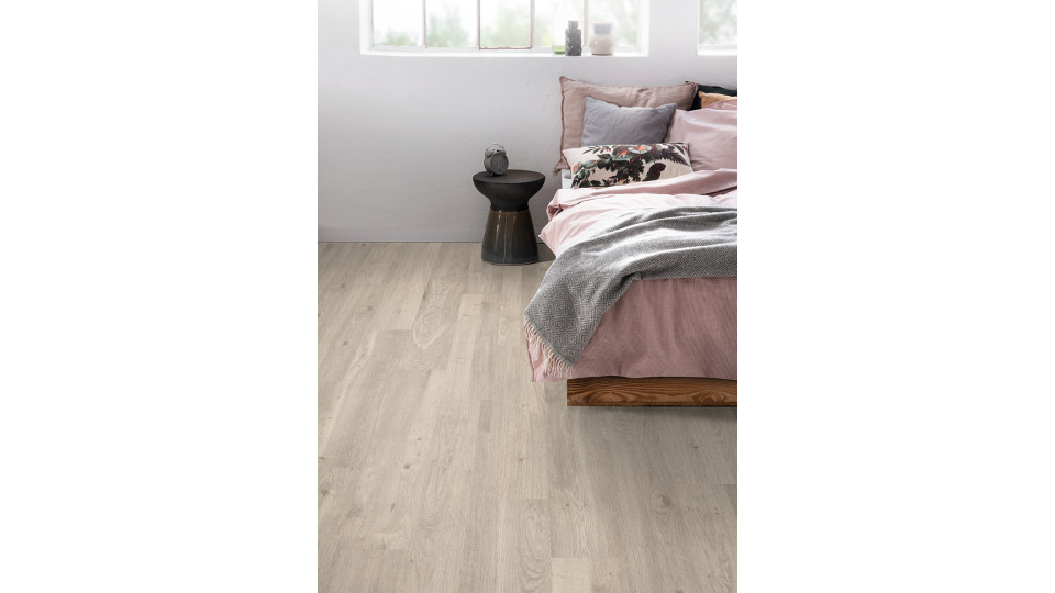 EGGER White Corton Oak Laminált Padló